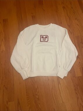 RARE Authentic Walt Disney World Cream Graphic Crewneck Sweatshirt - NWOT